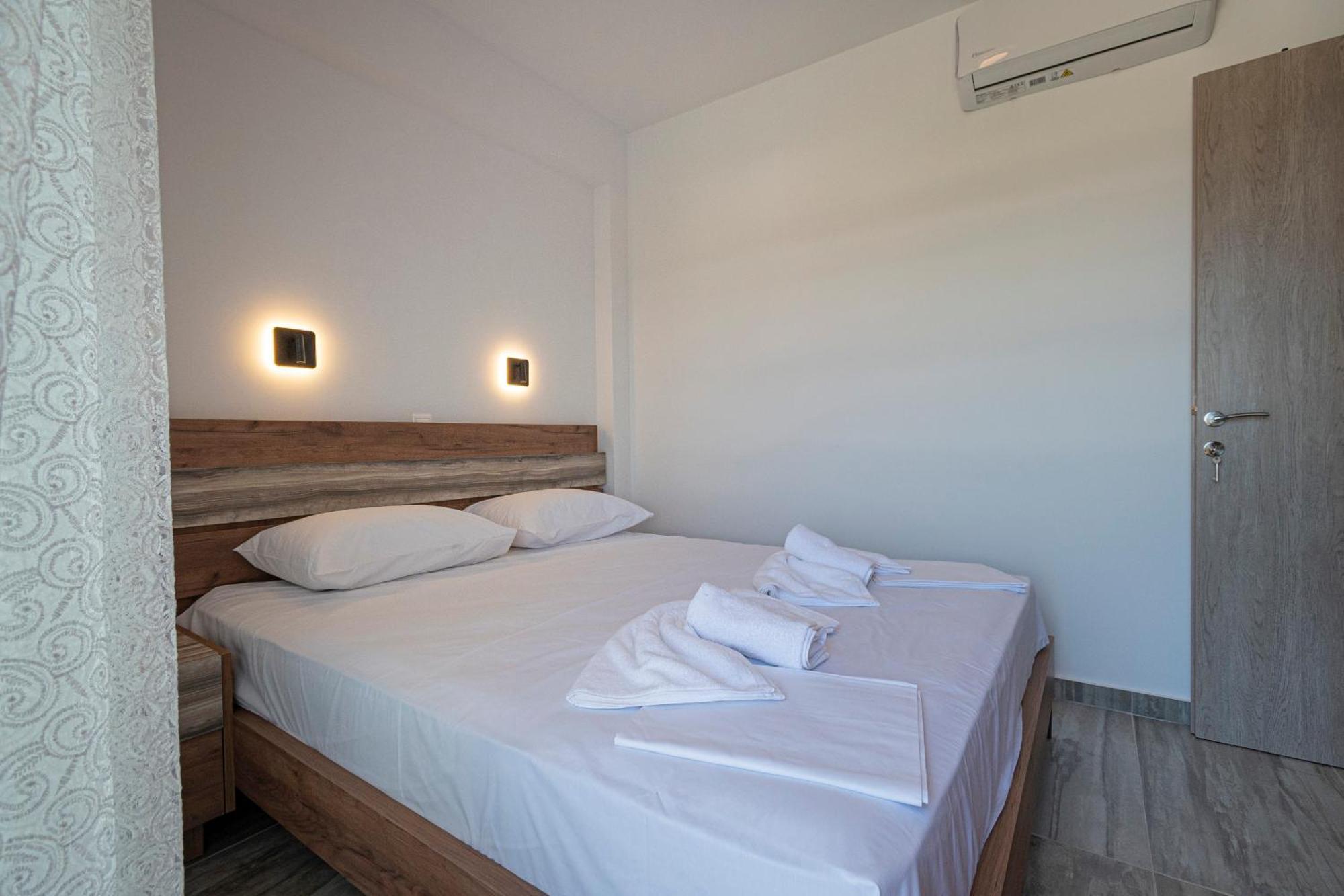 Chryssis Village By Travel Pro Services - Nea Potidaia Halkidiki Néa Poteídaia Eksteriør bilde