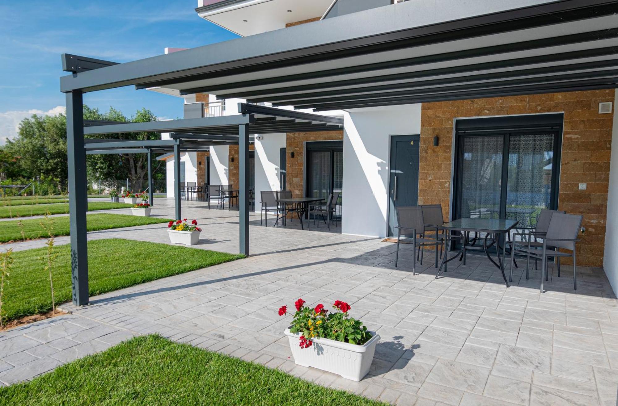 Chryssis Village By Travel Pro Services - Nea Potidaia Halkidiki Néa Poteídaia Eksteriør bilde